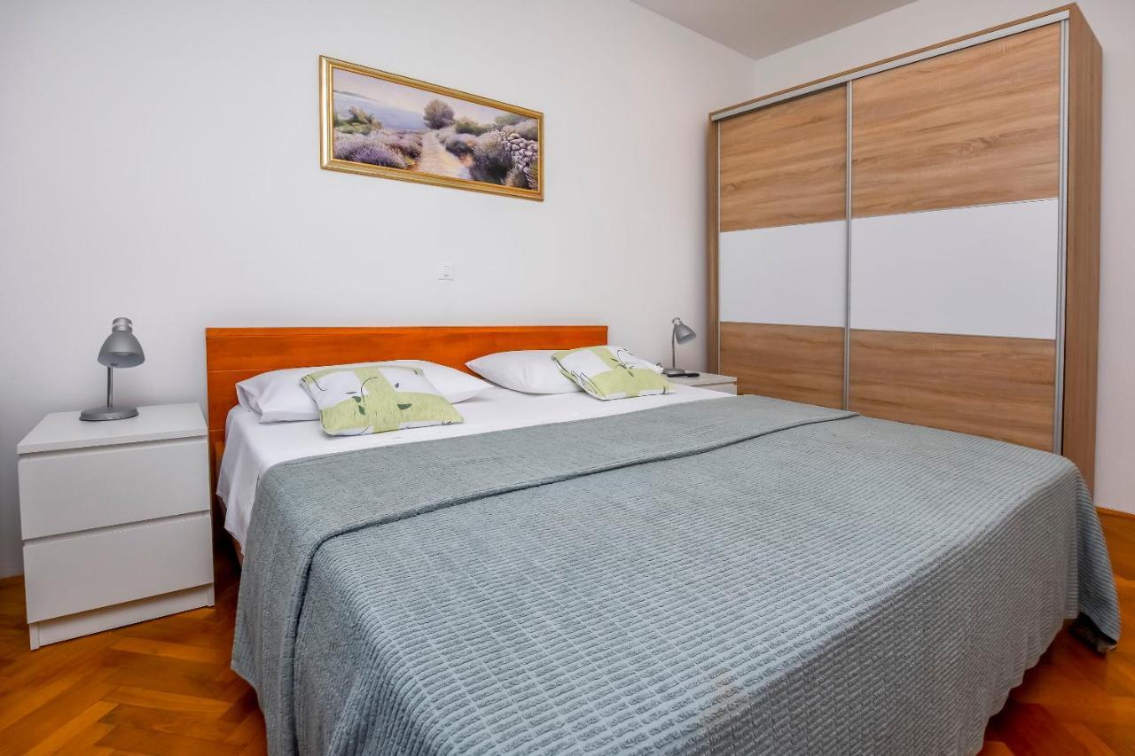 Apartments Sime Рогозница Екстериор снимка