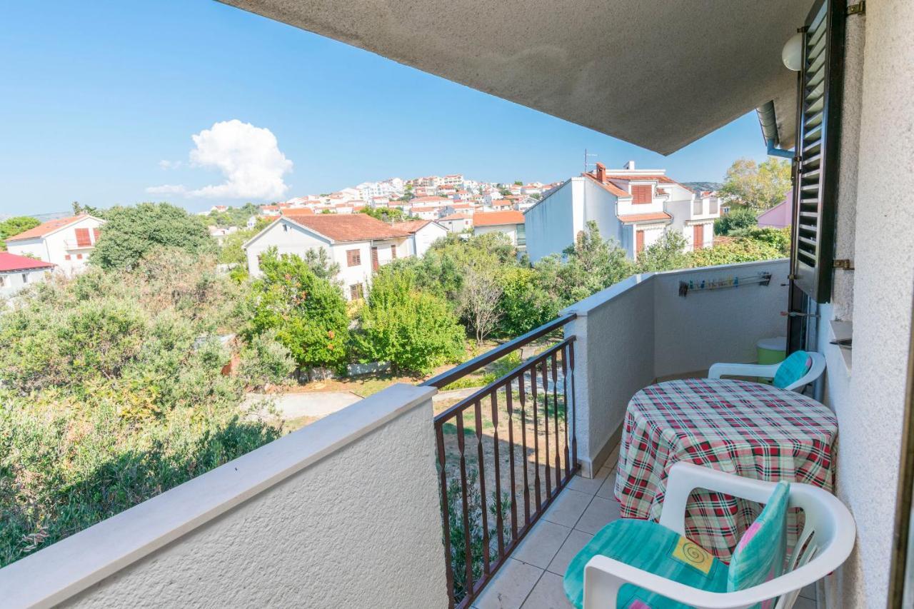 Apartments Sime Рогозница Екстериор снимка
